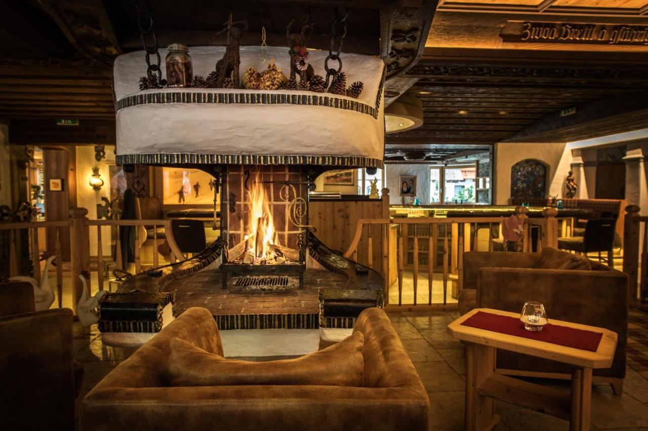 Hotel Neuhintertux Bagian luar foto